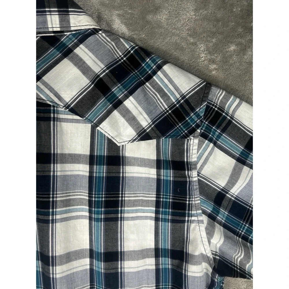 Levis levi pearl